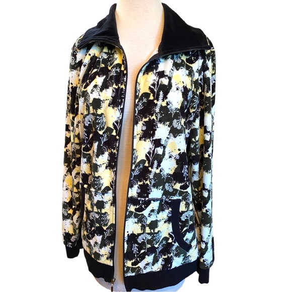 So soft Black/pale yello/white splotchy zippered jacket by esmara. - Picture 3 of 11